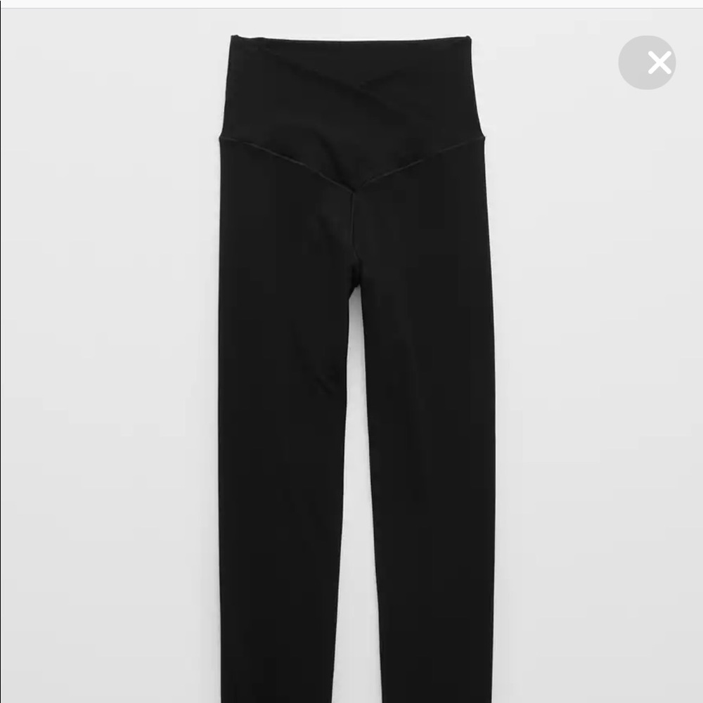 Arie crossover legging